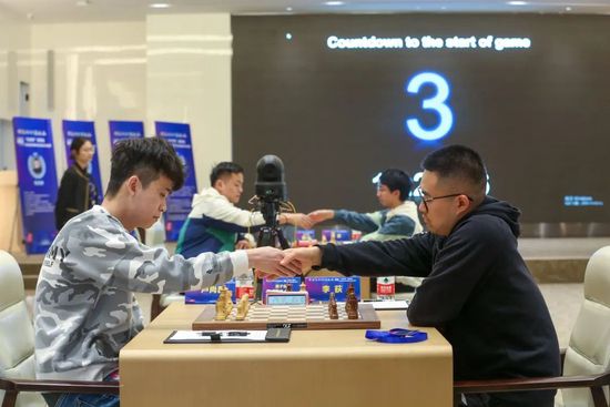 教堂的姐姐
